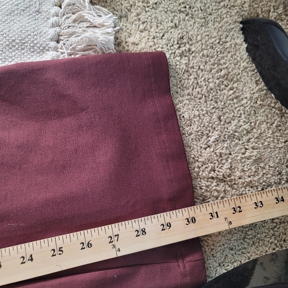 URBAN OUTFITTERS MAROON WIDE LEG FLARE LOW RISE PULL ON LEGGINGS, SZ 4 - Picture 12 of 12